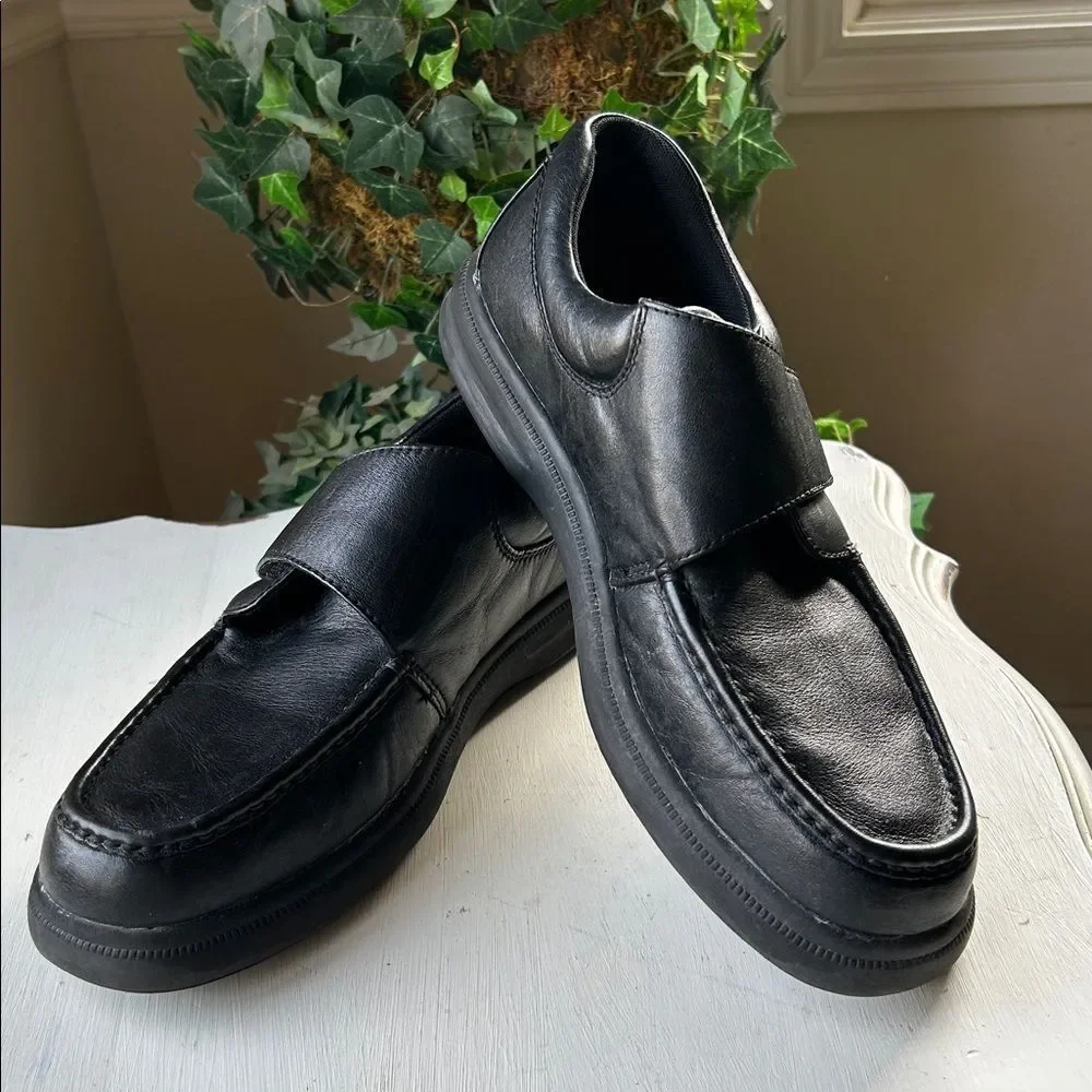Hush Puppies elegant black